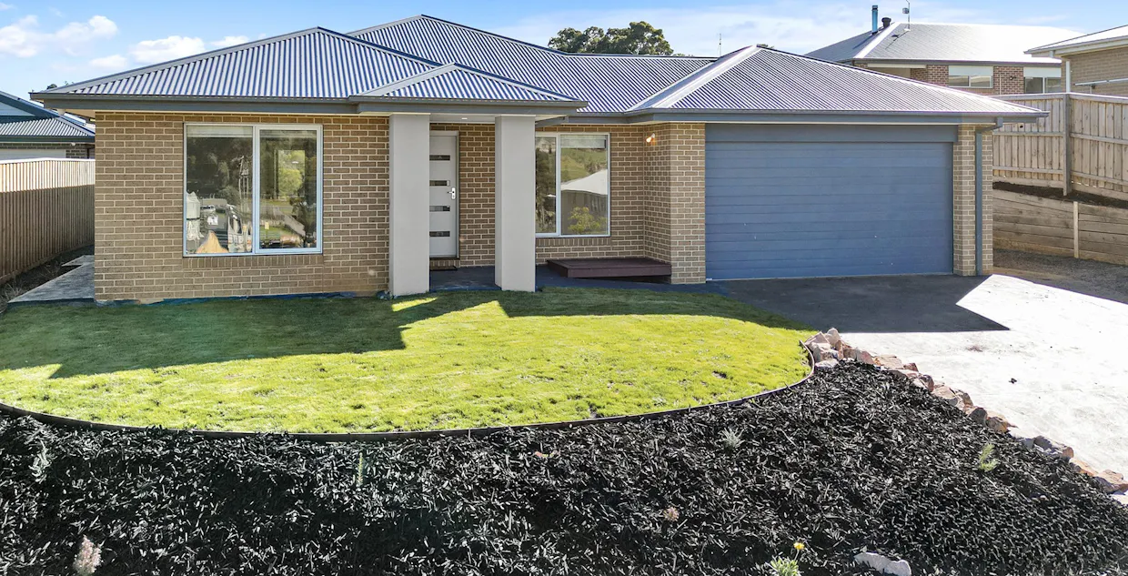 14 Kookaburra Grove, Neerim South, VIC, 3831 - Image 1