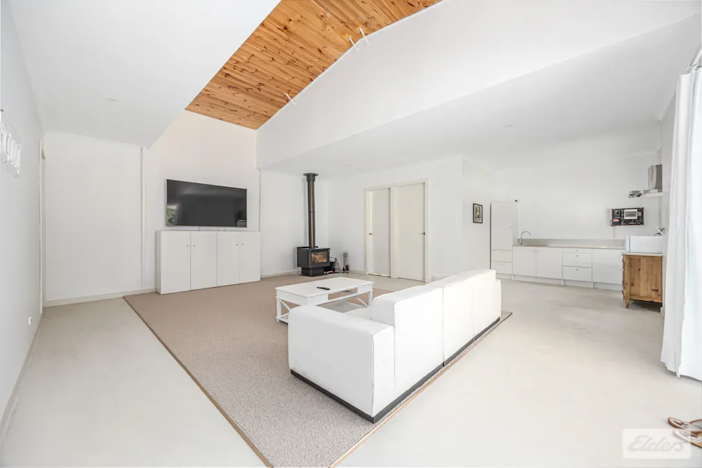 122 Borrmans Street, Moe South, VIC, 3825 - Image 32