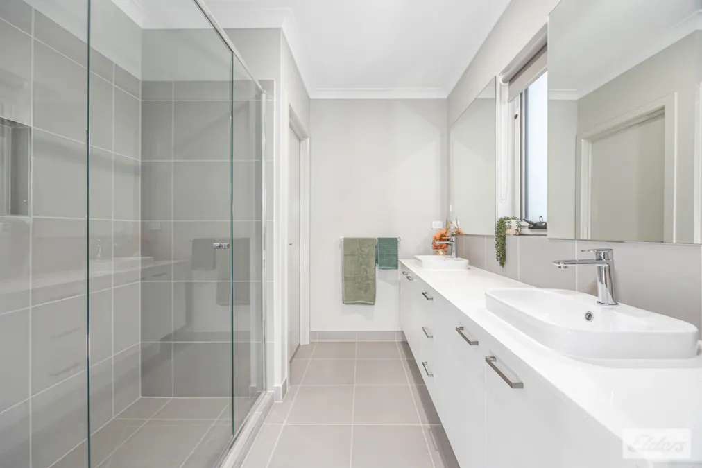 28 Ballast Drive, Warragul, VIC, 3820 - Image 14