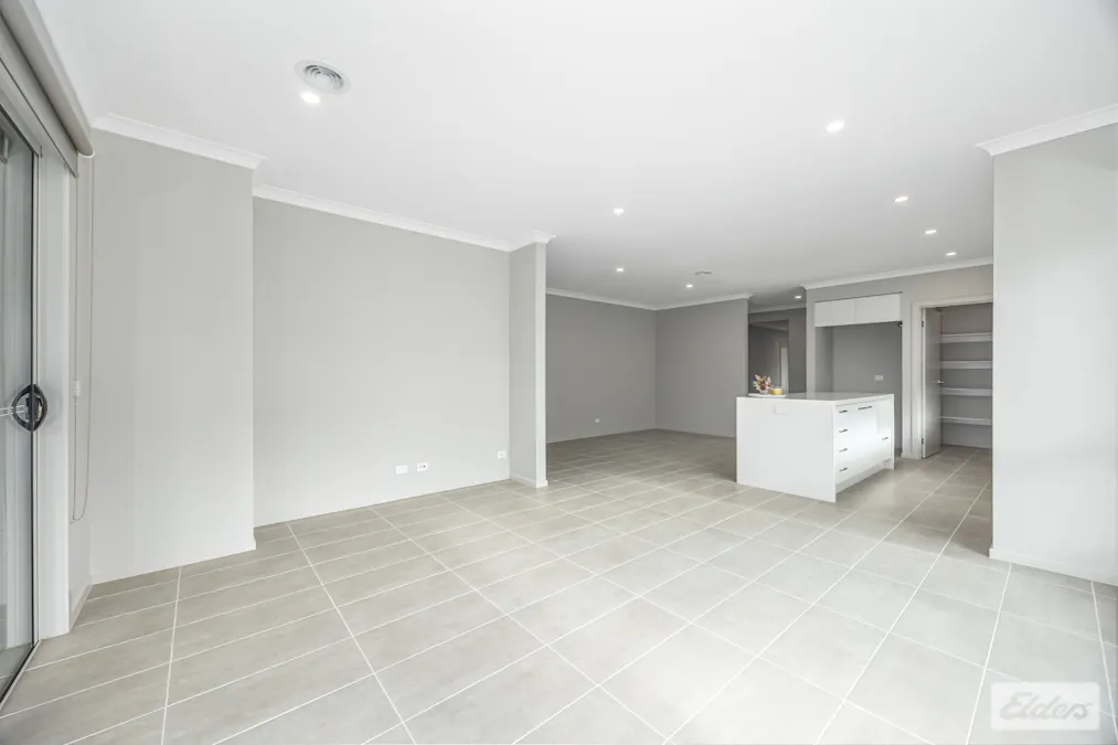 28 Ballast Drive, Warragul, VIC, 3820 - Image 6