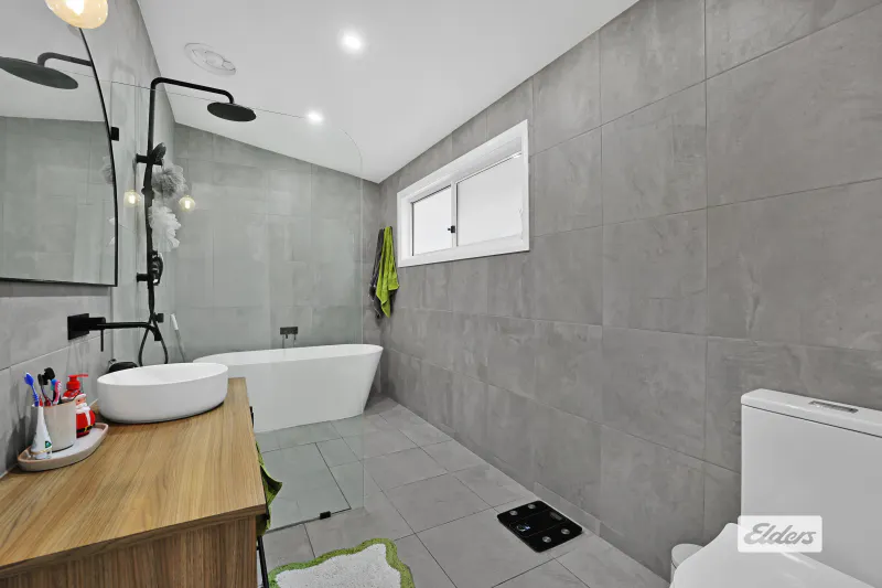 9 Leith Street, Newborough, VIC, 3825 - Image 4
