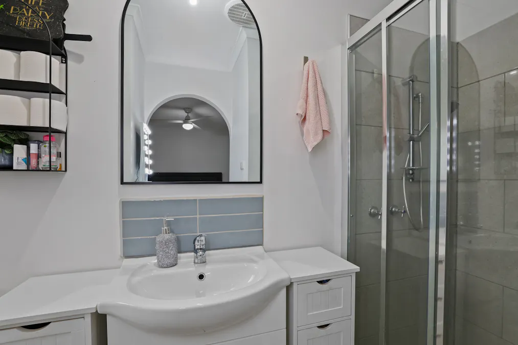 37 Abbott Street, Moe, VIC, 3825 - Image 8