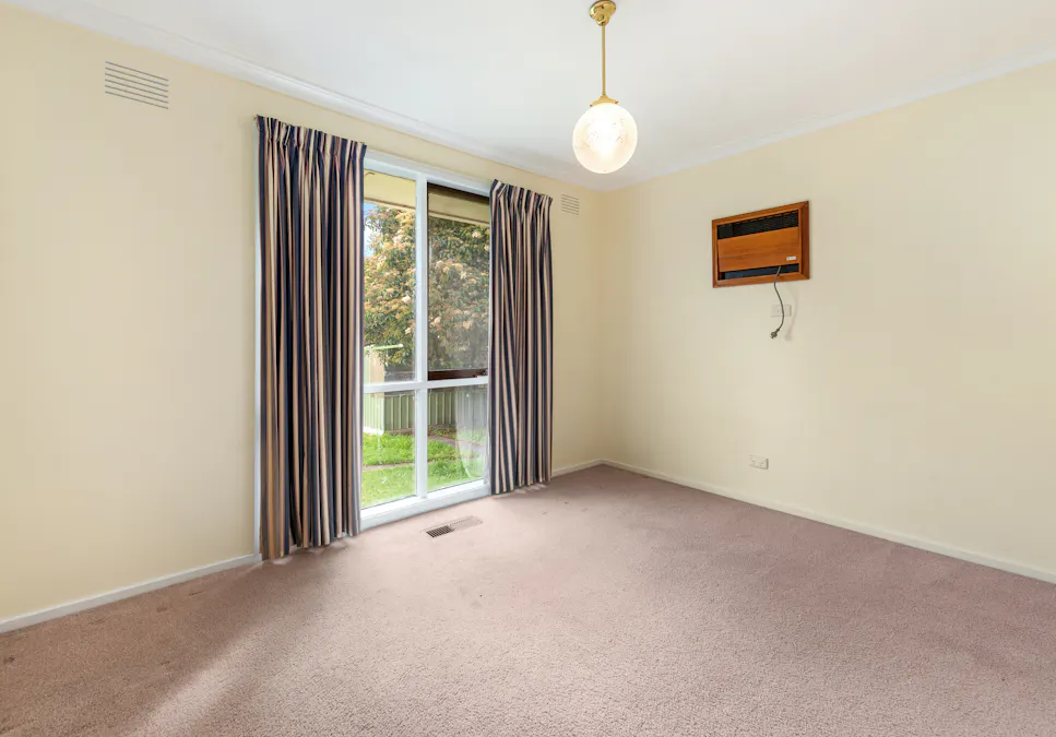 42 Northern Avenue, Newborough, VIC, 3825 - Image 7