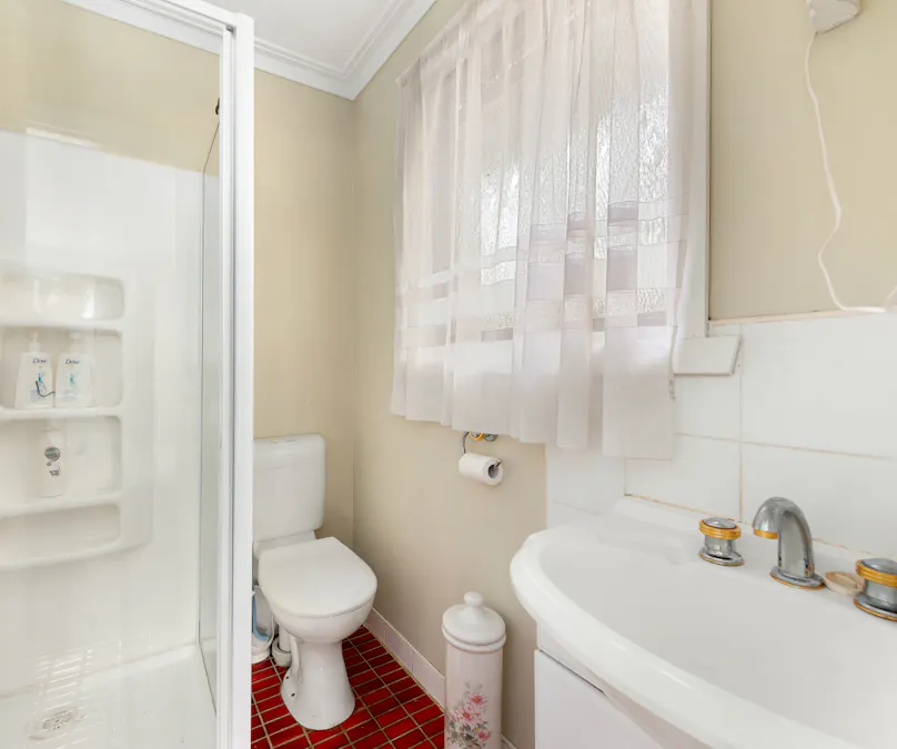 42 Northern Avenue, Newborough, VIC, 3825 - Image 6