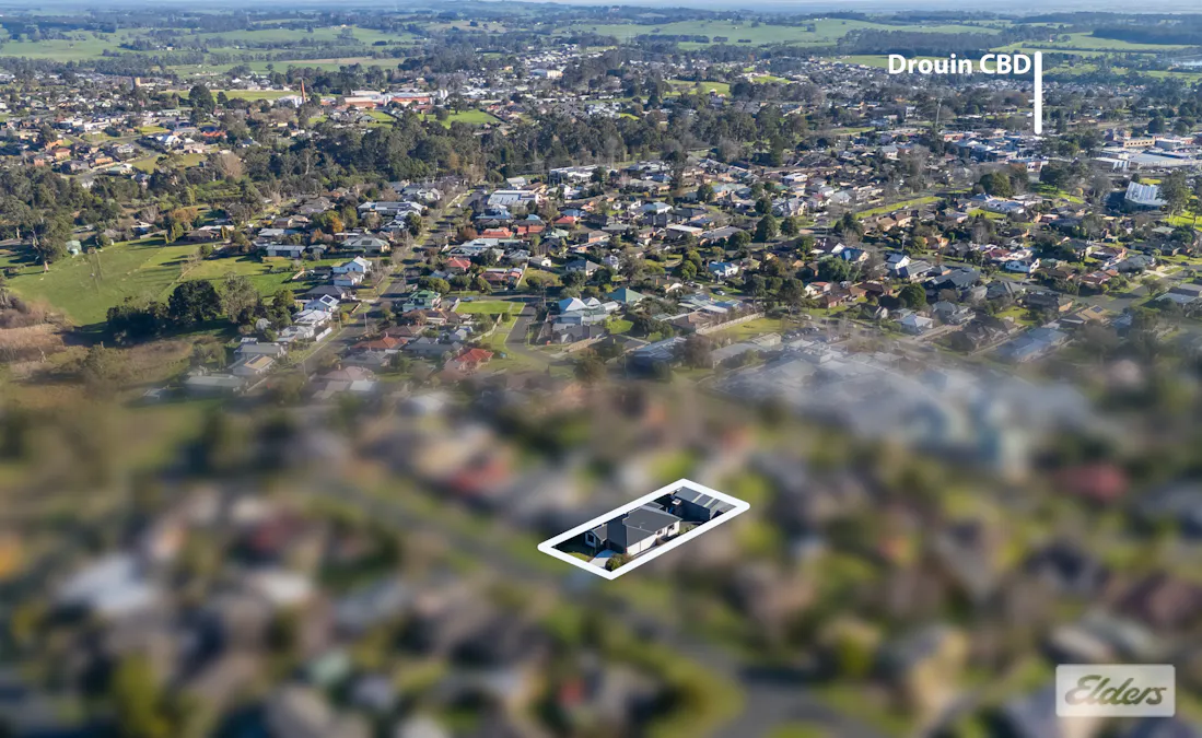 11 Moe Street, Drouin, VIC, 3818 - Image 25