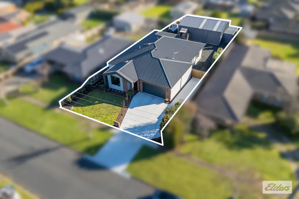 11 Moe Street, Drouin, VIC, 3818 - Image 20