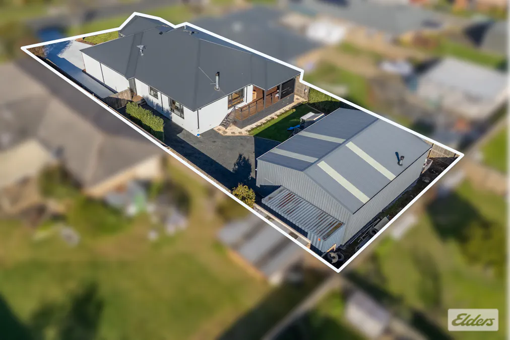 11 Moe Street, Drouin, VIC, 3818 - Image 23
