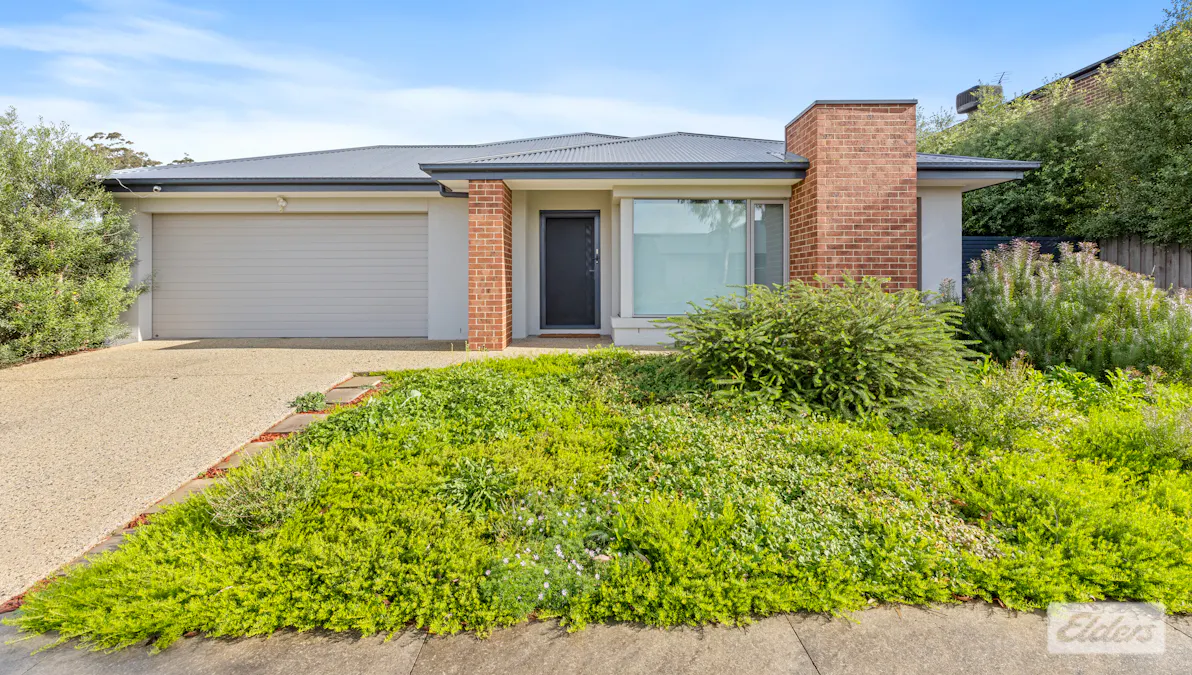 43 Bailey Road, Warragul, VIC, 3820 - Image 1