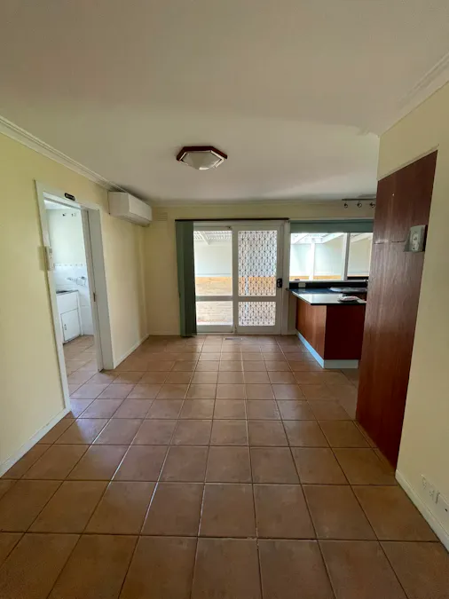 42 Northern Avenue, Newborough, VIC, 3825 - Image 5