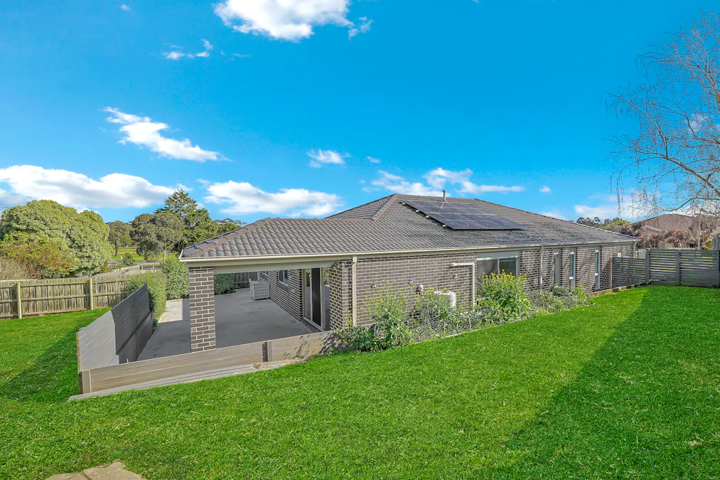 12 Varcoe Court, Newborough, VIC, 3825 - Image 10