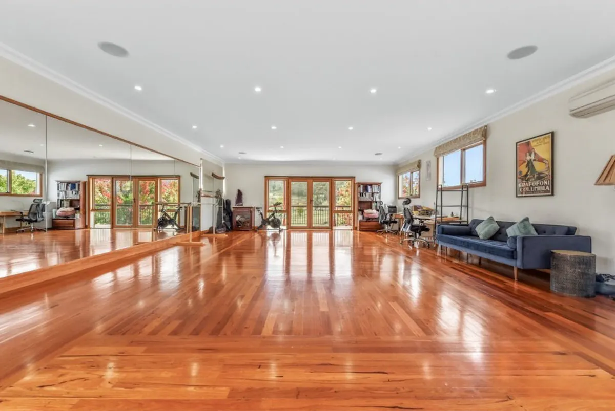 29 Adam View Court — photo 12 of 30