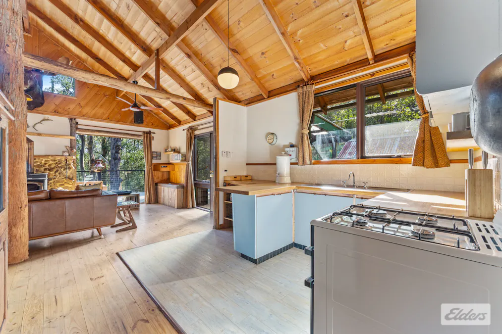 6 Tramline Road, Tanjil Bren, VIC, 3833 - Image 11