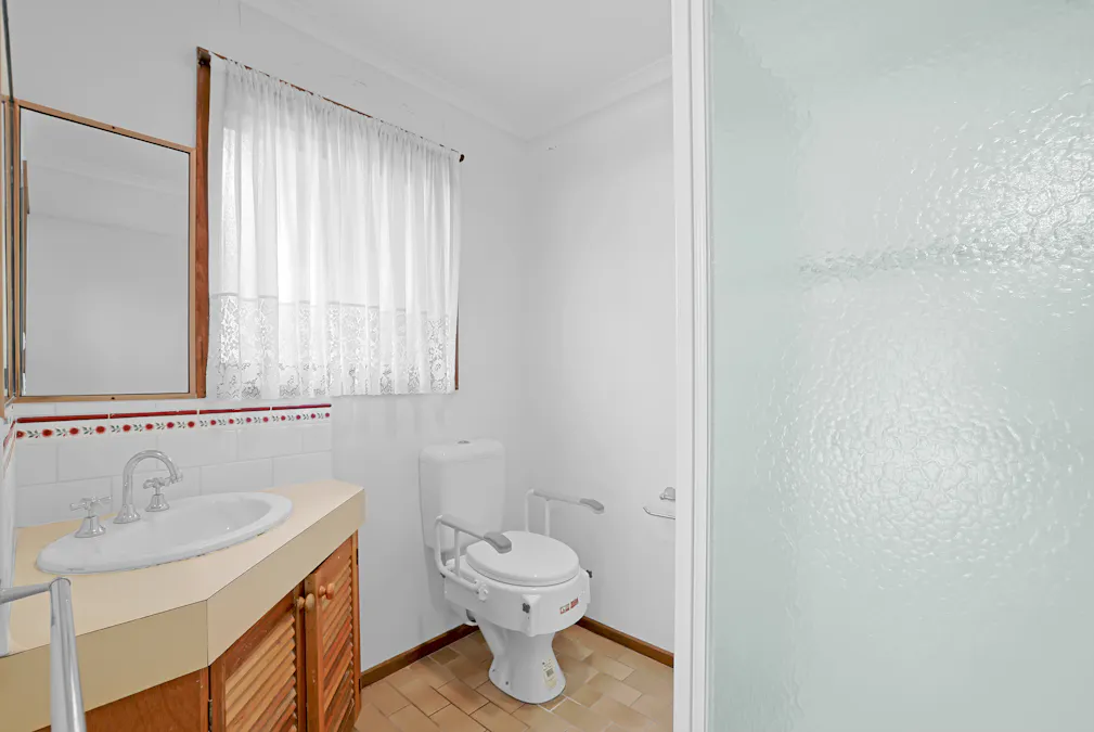 10 Castle Street, Moe, VIC, 3825 - Image 8