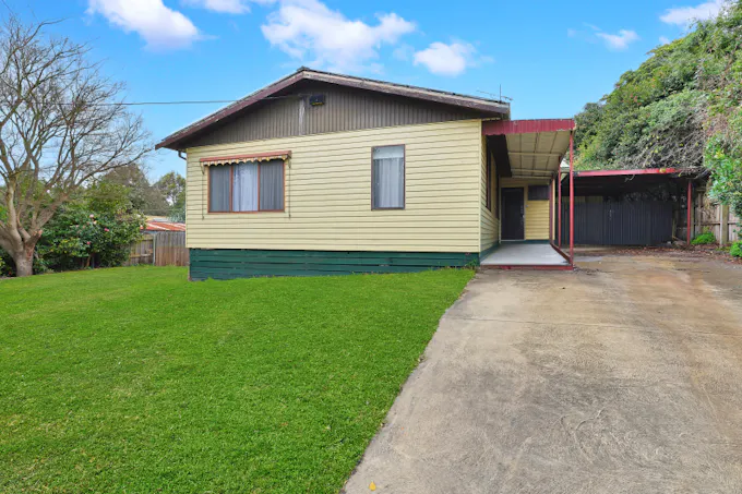 1 Yinnar Street, Newborough, VIC, 3825