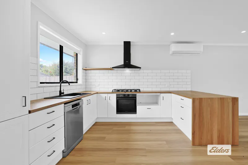 80 Mcdonald Way — photo 4 of 9
