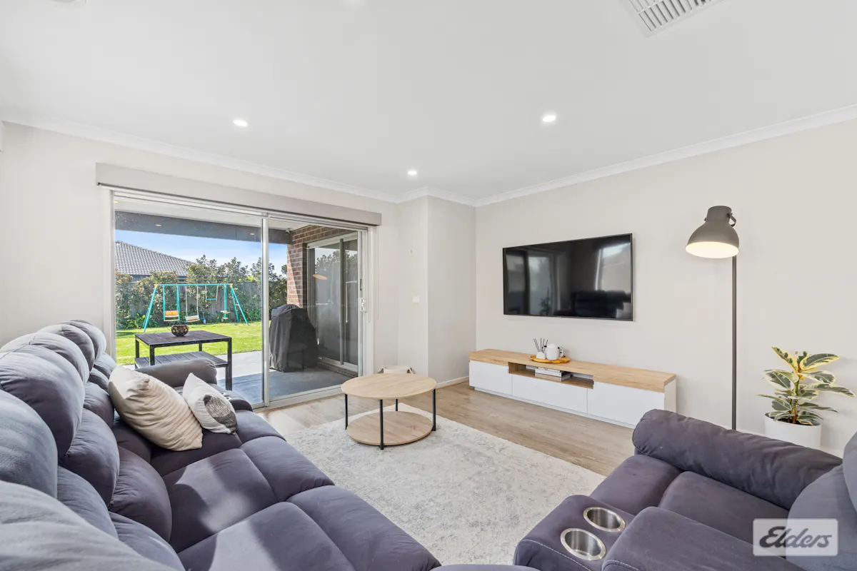 32 Rodier Road — photo 6 of 22