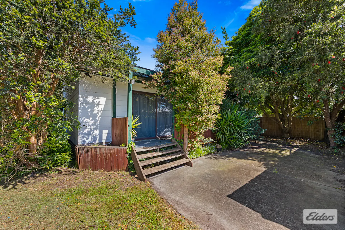 1 Hinkler Street — photo 25 of 26