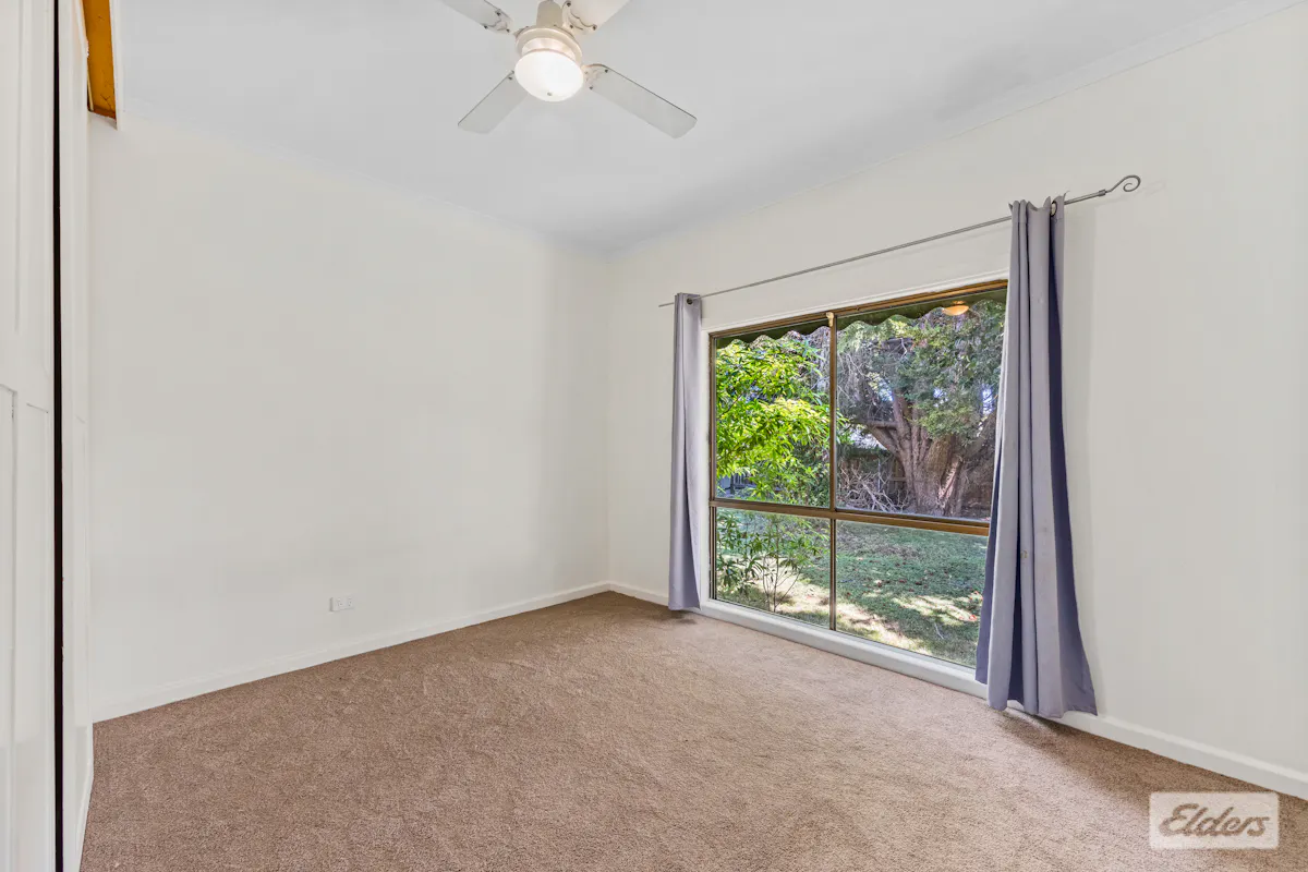 1 Hinkler Street — photo 7 of 26
