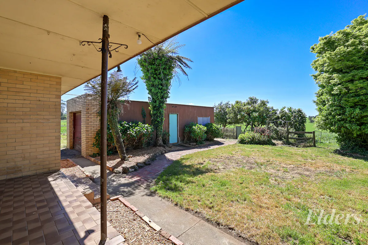 990 Neerim East Road — photo 11 of 28