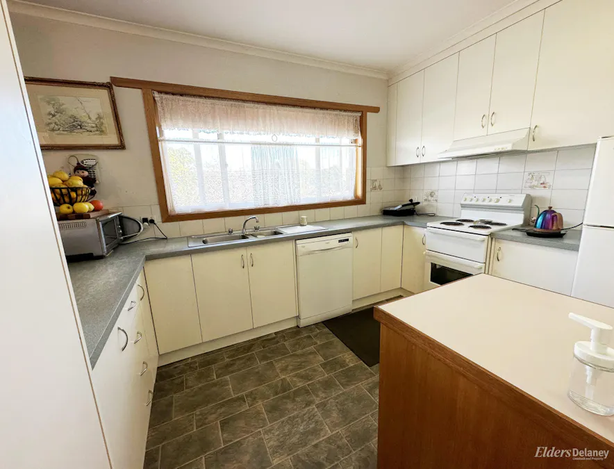 1/108 North Road, Warragul, VIC, 3820 - Image 9