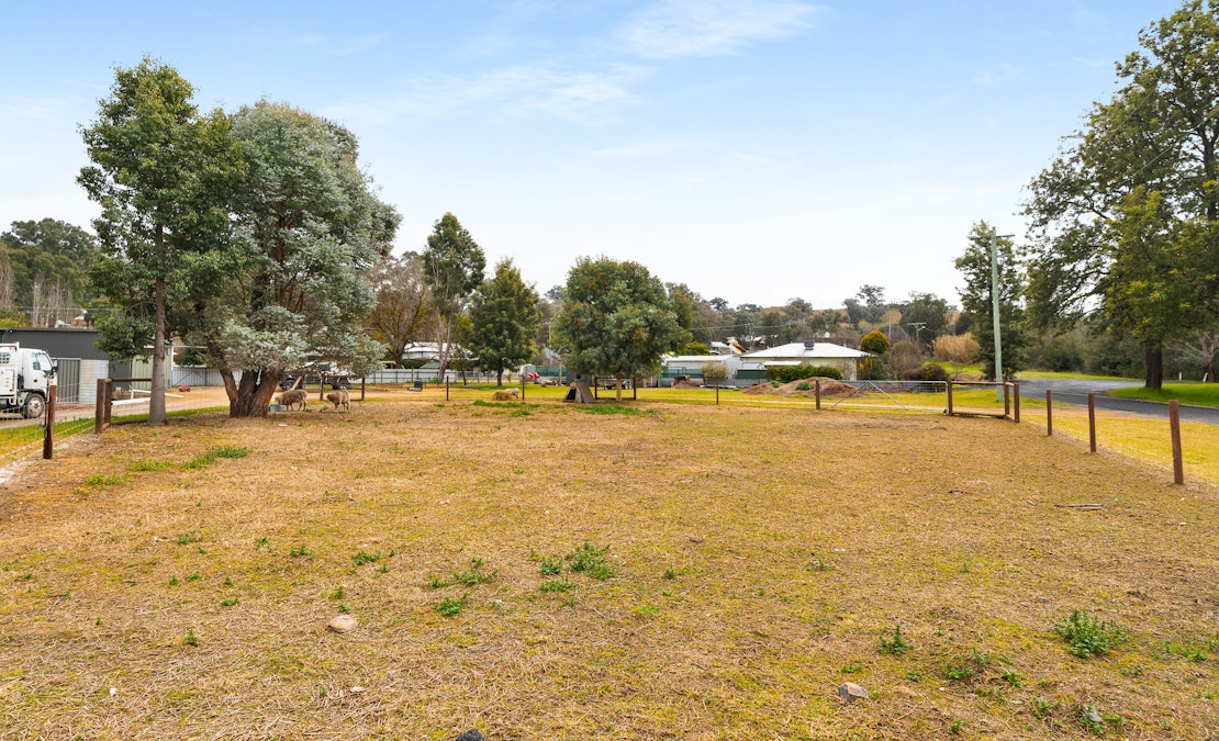 38 Campbell Street, Cowra, NSW, 2794 - Image 11