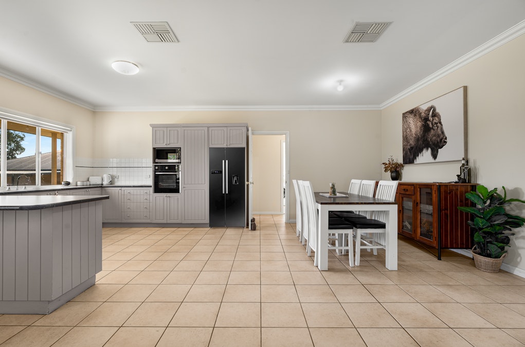 91-95 Grenfell Road, Cowra, NSW, 2794 - Image 4