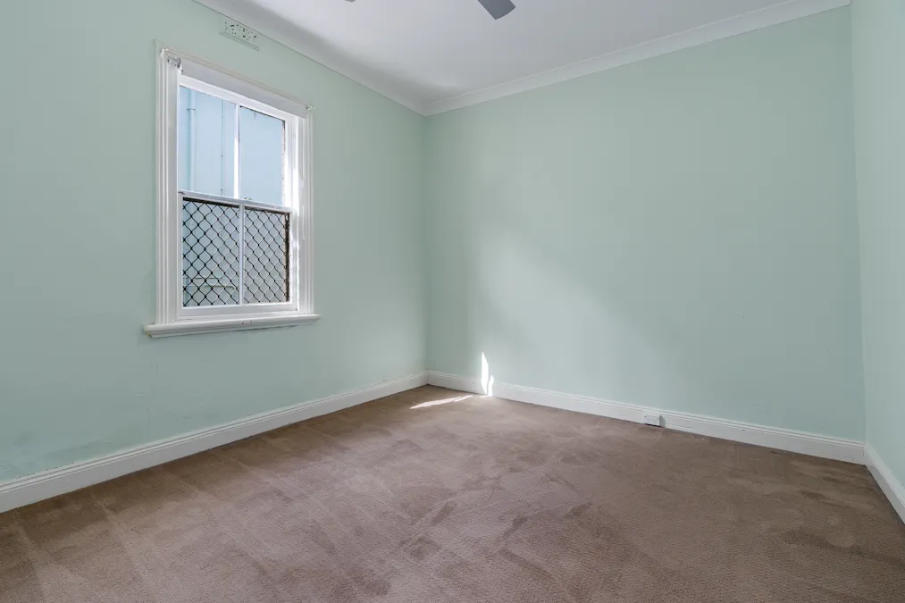 8 Brougham Street, Cowra, NSW, 2794 - Image 7