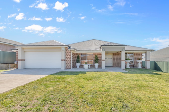 5 Mcgirr Street, Llanarth, NSW, 2795 - Image 1