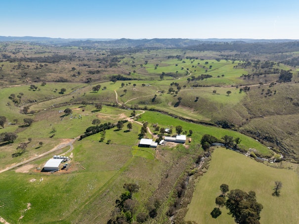 401 & 407 Dry Creek Road, Orange, NSW, 2800 - Image 1