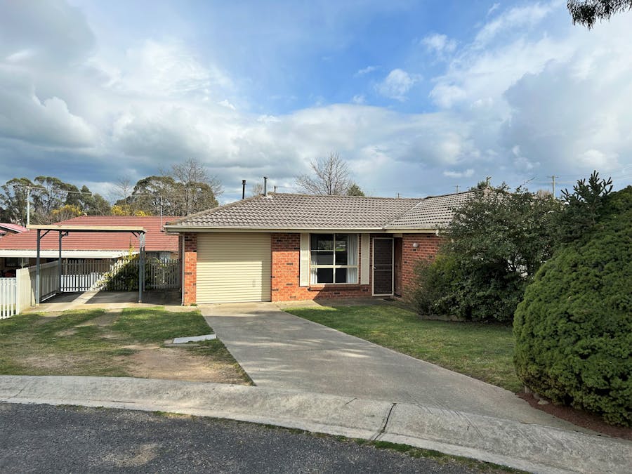 1 Nurse Fox Close, Oberon, NSW, 2787 - Image 1