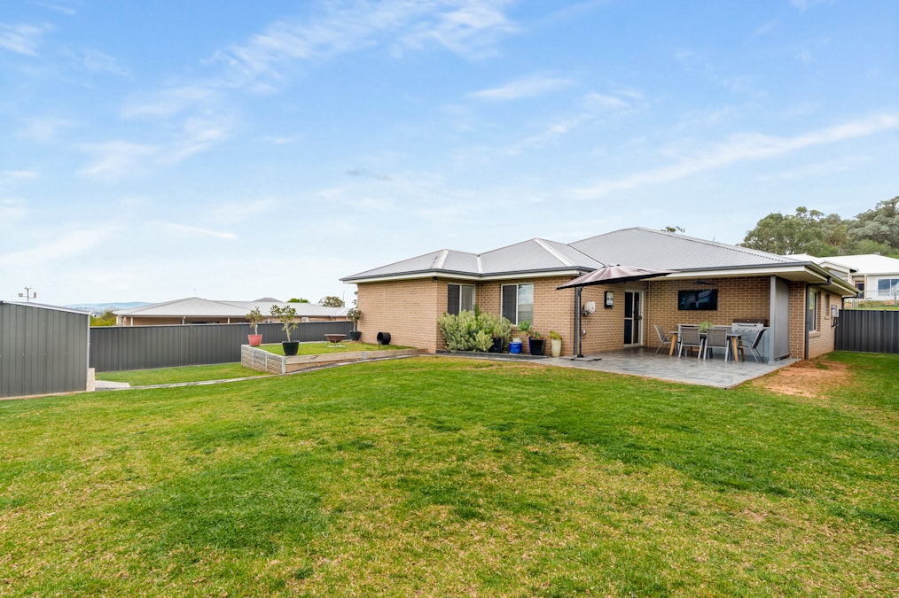 8 Tokyo Terrace, Cowra, NSW, 2794 - Image 16