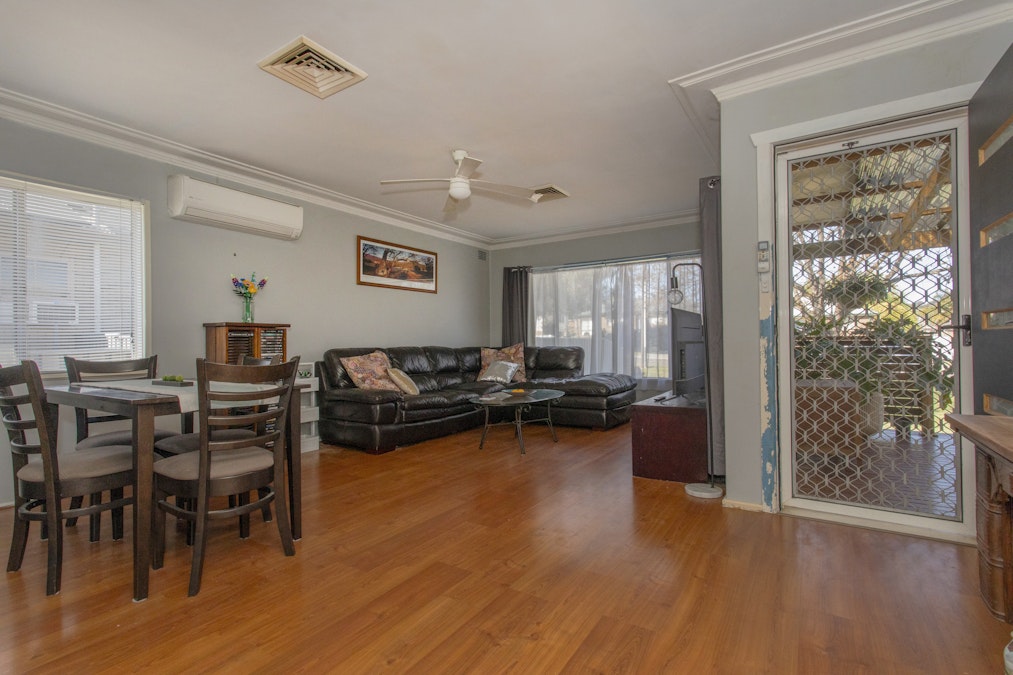 50 Lee Street, Cowra, NSW, 2794 - Image 4