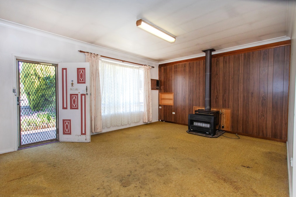 30 William Street, Cowra, NSW, 2794 - Image 4