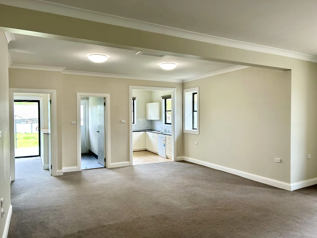 2 Oberon Street — photo 2 of 8