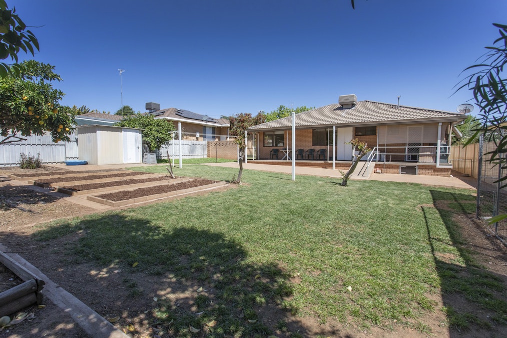 34 Comerford Street, Cowra, NSW, 2794 - Image 10