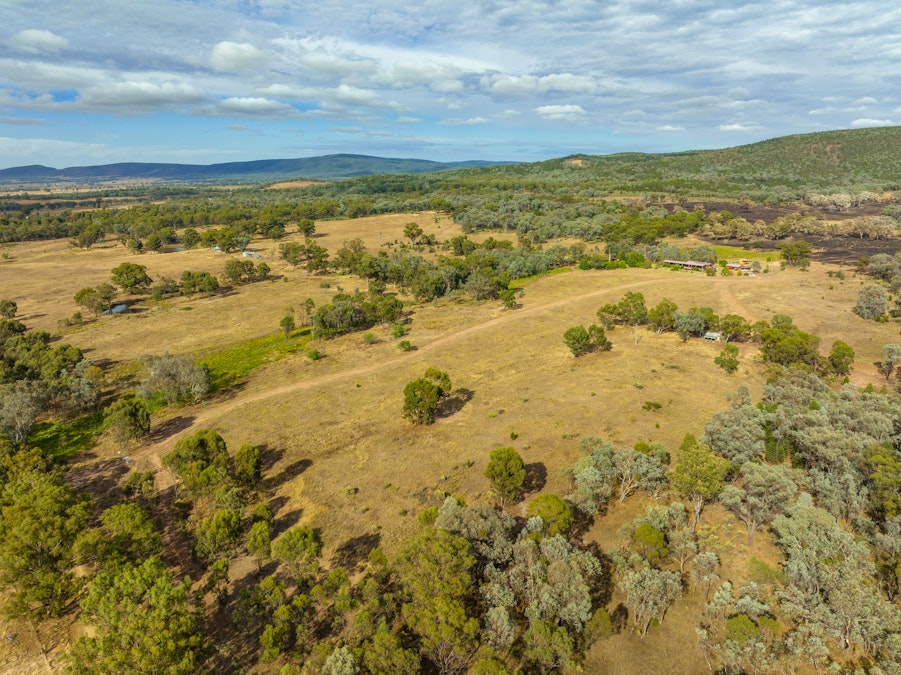 264 Conimbla Road, Cowra, NSW, 2794 - Image 28