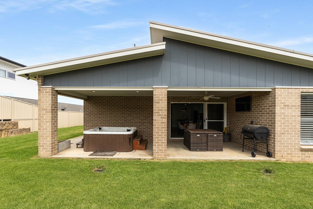 13 Gell Place, Bathurst, NSW, 2795 - Image 16