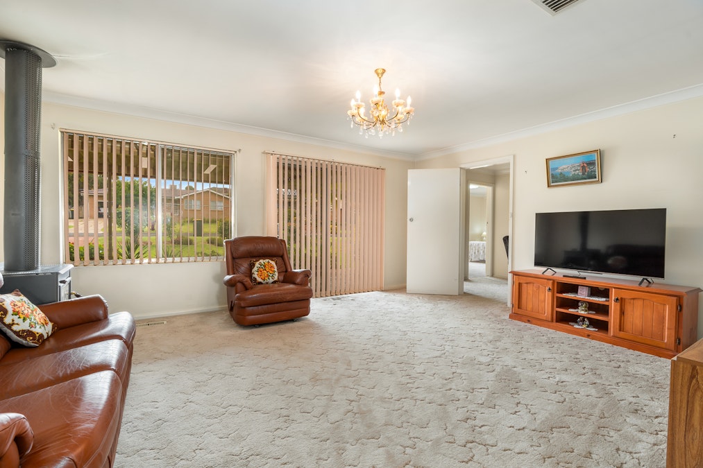 44 Kibbler Street, Cowra, NSW, 2794 - Image 3