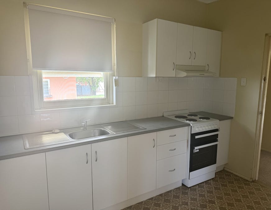 14 Wellington Street, Cowra, NSW, 2794 - Image 3