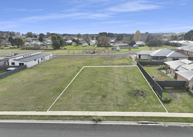 28 Springfield Street, Oberon, NSW, 2787 - Image 1