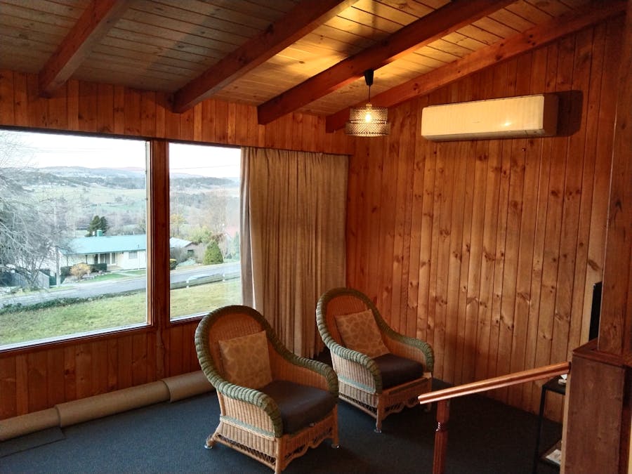 14 Jenolan Street, Oberon, NSW, 2787 - Image 5