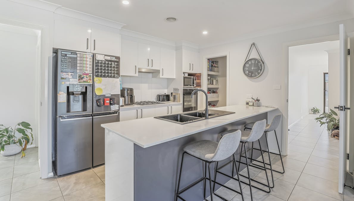 12 Lew Avenue, Eglinton, NSW, 2795 - Image 3