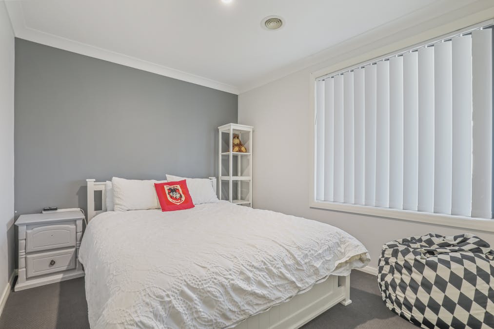 12 Lew Avenue, Eglinton, NSW, 2795 - Image 10