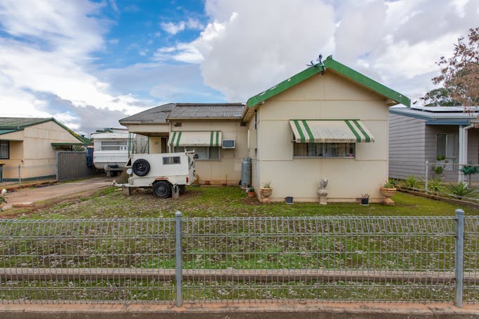 20 Mulyan Street, Cowra, NSW, 2794 - Image 1