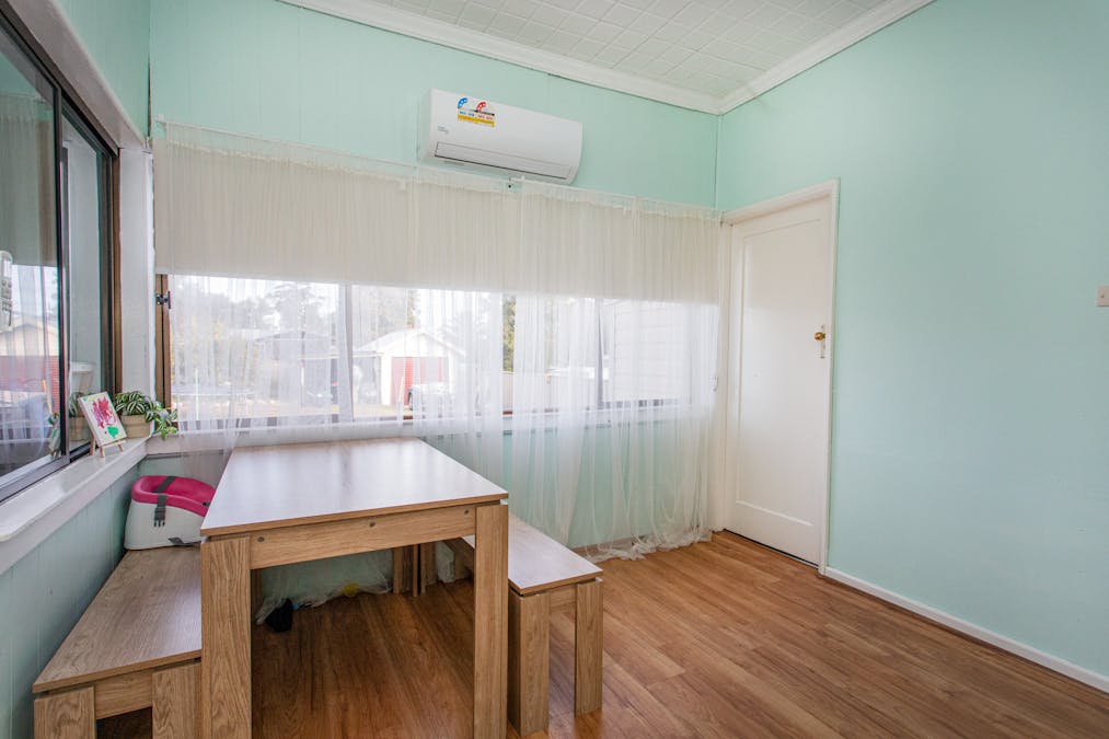 29 Dungaleer Street, Cowra, NSW, 2794 - Image 8