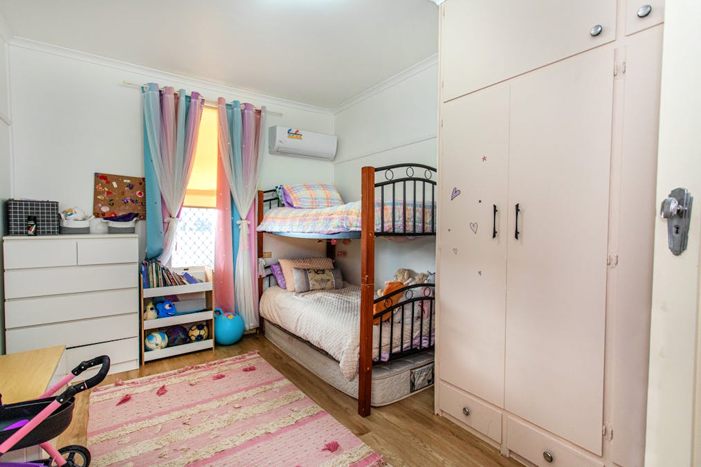 29 Dungaleer Street, Cowra, NSW, 2794 - Image 11