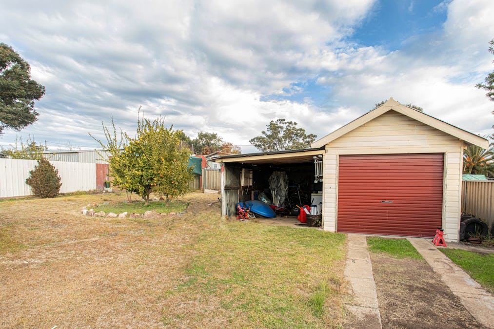 29 Dungaleer Street, Cowra, NSW, 2794 - Image 15