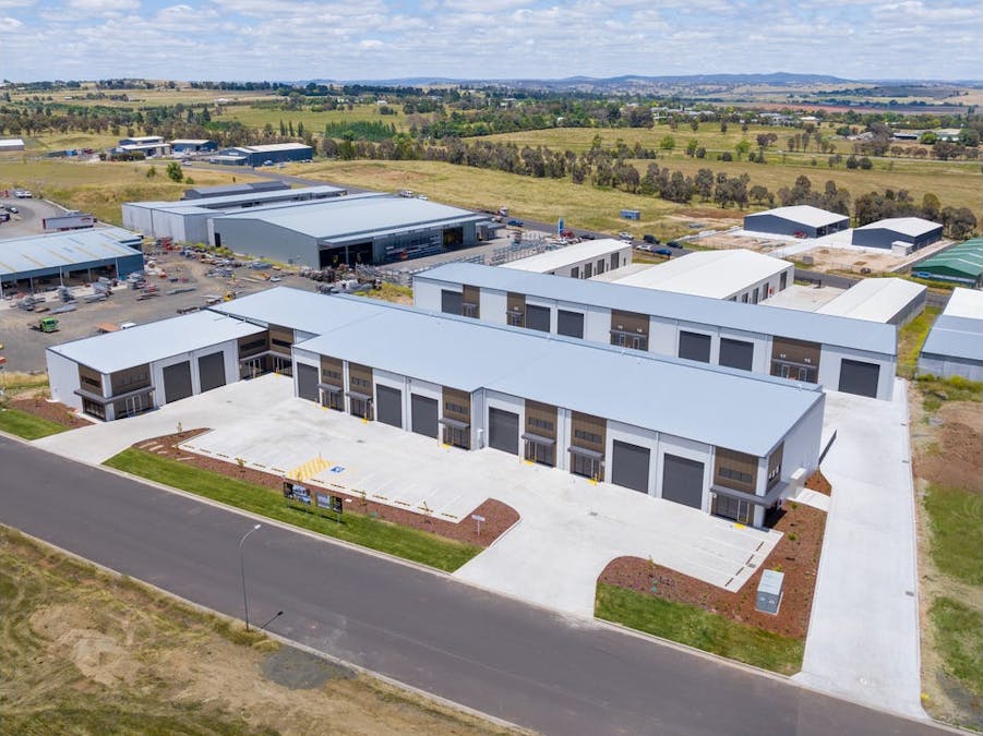 10/10. Michigan Road, Kelso, NSW, 2795 - Image 5