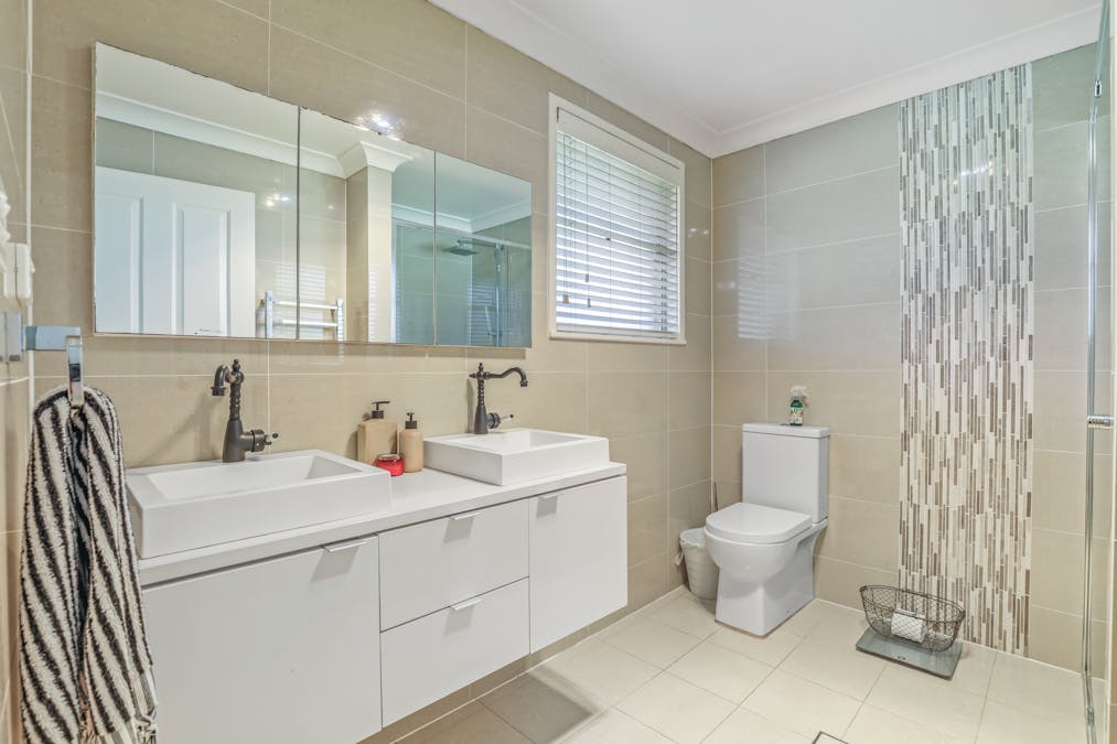 6 Appian Way, Cowra, NSW, 2794 - Image 9