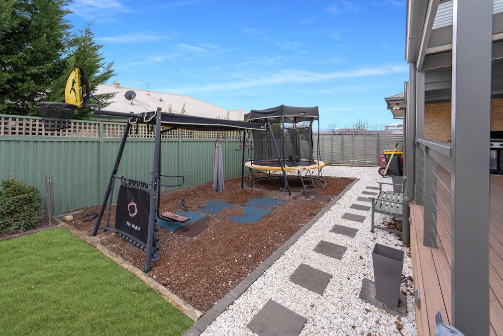 3 Blaxland Drive, Llanarth, NSW, 2795 - Image 24